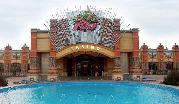 Rio Casino is a giant gambling venue in South Africa