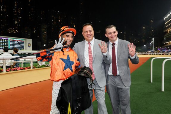 Caspar Fownes and Joao Moreira combine for four timer