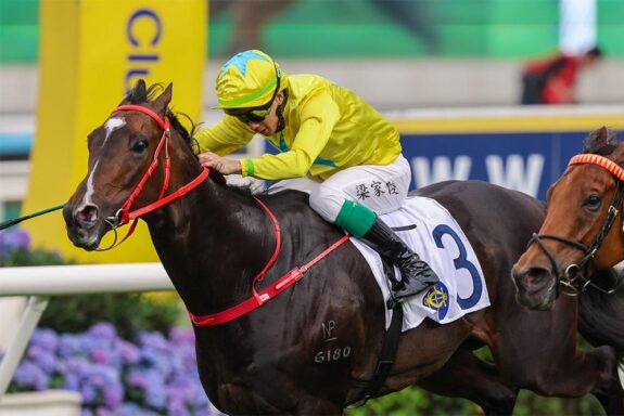 Lucky Sweynesse wins at Sha Tin on Monday