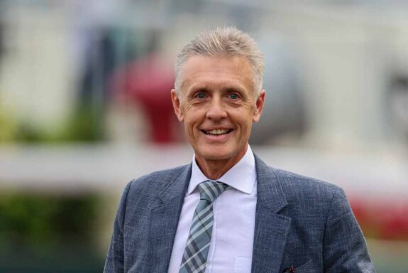 Mark Newnham still in mix to win trainers champioship