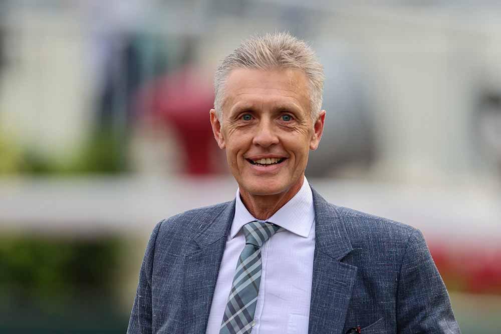 Mark Newnham still in mix to win trainers champioship