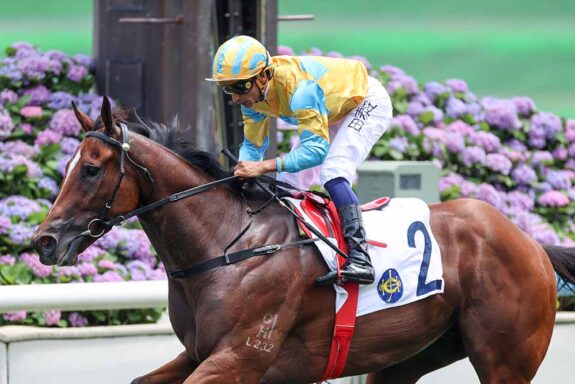Mr Incredible and Karis Teetan aiming for a SHa Tin win