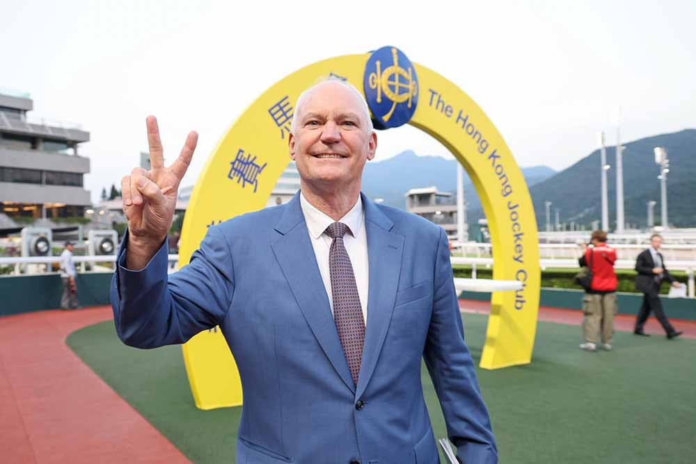 David Hall celebrates win 700 in Hong Kong